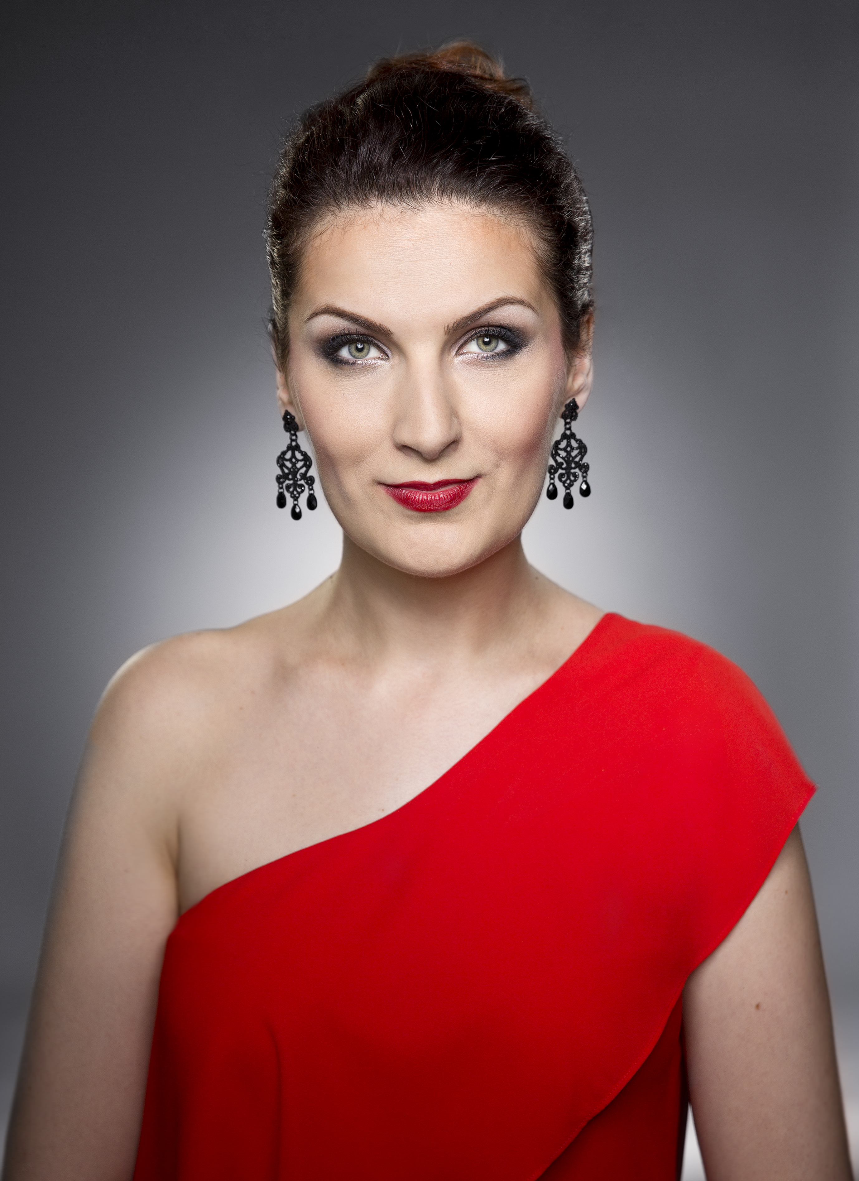 Adela Zaharia, soprano (Romania)
